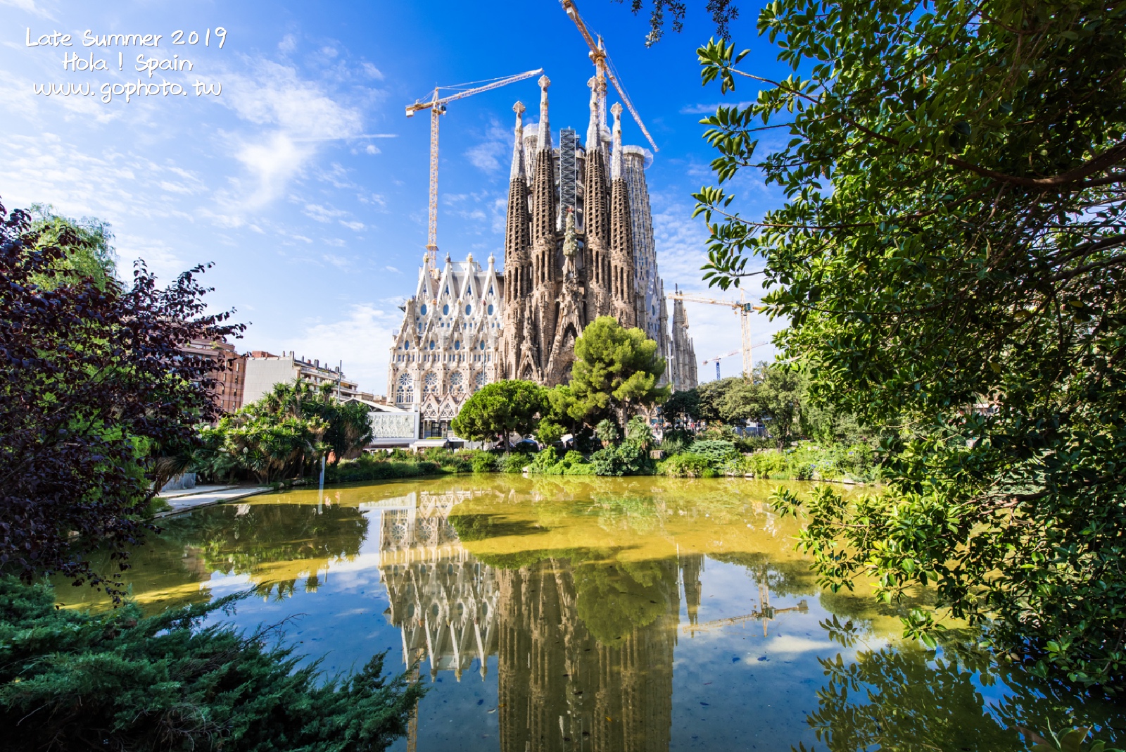西班牙Spain。半自駕遊||就是藝術的巴塞隆納(Barcelona)之聖家堂(Sagrada Família)兩次參訪